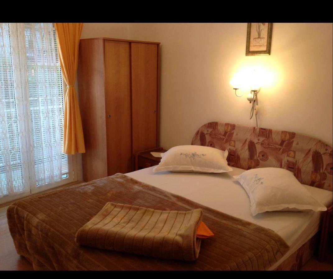 Apartments Villa Antony 2 Дрвеник Екстер'єр фото