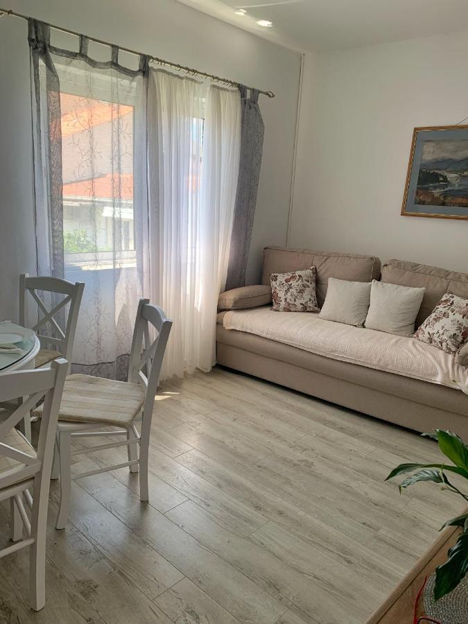 Apartments Villa Antony 2 Дрвеник Екстер'єр фото